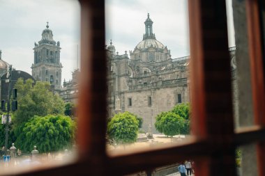 Mexico City, Mexico - 11 Mayıs 2023: Museo Templo Mayor 'daki antik Aztek arkeoloji sahasına bakınız. Yüksek kalite fotoğraf