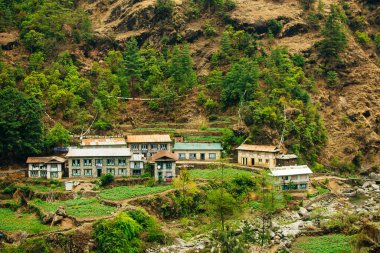 Himalayalar 'daki Nepal köyü. Yüksek kalite fotoğraf