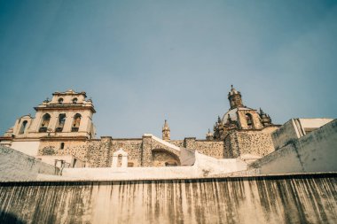 Mexico City, Mexico - 14 Mayıs 2023 San Angel 'daki eski bir manastırda bulunan El Carmen Müzesi. Yüksek kalite fotoğraf