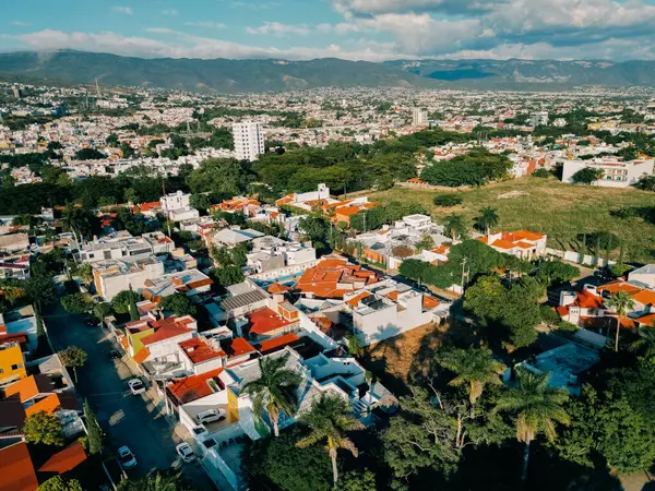 Drohnenaufnahmen Aus Der Luft Von Tuxtla Gutierrez Chiapas Mexiko Hochwertiges lizenzfreie Stockfotos