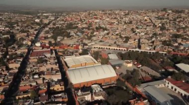 San Miguel de Allende, Meksika 'nın panoramik hava manzarası. Yüksek kalite 4k görüntü