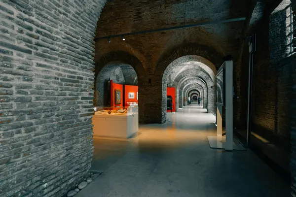 İki Yıllık Müze Yüksek Çözünürlüklü Fotoğraflar ve Resimler. Arjantin, Buenos Aires - 21 Ocak 2024. Yüksek kalite fotoğraf