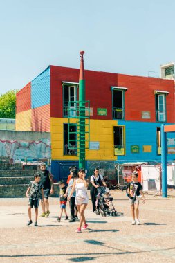 Buenos Aires, Arjantin 'in La Boca mahallesindeki Caminito Caddesi' nin parlak renkleri. Yüksek kalite fotoğraf