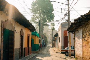 Chiapas 'ın kültürel başkentindeki sokaklar San Cristobal de las Casas, Meksika. Yüksek kalite fotoğraf