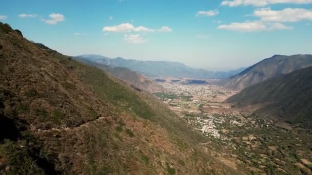 Flygfoto Över Väg Till Orizaba Vulkan Mexiko — Stockvideo