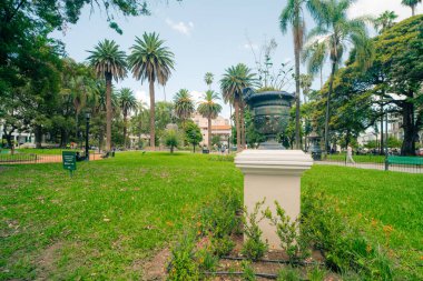 Salta, Arjantin. 6 Şubat 2024 Salta, Arjantin 'deki Plaza de Armas Meydanı. Yüksek kalite fotoğraf