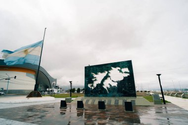 Ushuaia, Arjantin - 2 Aralık 2023 Ushuaia şehrinin merkezi. Yüksek kalite fotoğraf