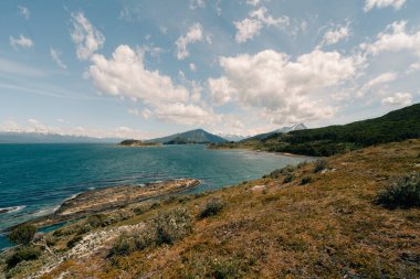 Arjantin, Tierra del Fuego Ulusal Parkı 'ndaki Lapataia körfezi. Yüksek kalite fotoğraf