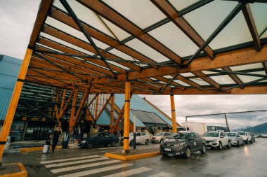 USHUAIA, ARGENTINA - 2 Aralık 2023 - Malvinas Argentinas ushuaia Uluslararası Havaalanı 'nın iç görünümü. Yüksek kalite fotoğraf