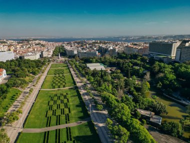 Portekiz, Lizbon 'daki Eduardo VII parkının labirent manzarası. Yüksek kalite fotoğraf