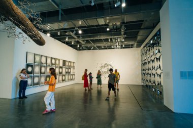 İstanbul, Türkiye - 5 Mayıs 2024 İstanbul Modern Sanatlar Müzesi, veya İstanbul Modern Müzesi. Yüksek kalite fotoğraf