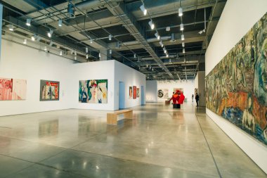 İstanbul, Türkiye - 5 Mayıs 2024 İstanbul Modern Sanatlar Müzesi, veya İstanbul Modern Müzesi. Yüksek kalite fotoğraf