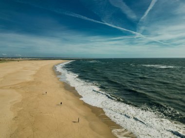 Figueira da Foz, Portekiz - 10 Mayıs 2024 plajı. Yüksek kalite 4k görüntü