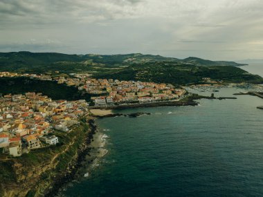 Sardinya İtalya 'daki Güzel Castelsardo' nun hava manzarası. Yüksek kalite fotoğraf