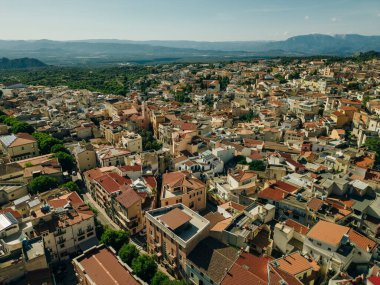 Dorgali, Nuoro, Sardinya, İtalya 'nın havadan görünüşü. Yüksek kalite fotoğraf