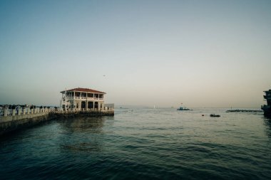 İSTANBUL, TURKEY - 22 Ekim 2023 Tarihi Moda İskelesi. Yüksek kalite fotoğraf
