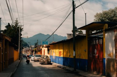 San Cristobal de las Casas, Chiapas, Meksika - 2 Nisan 2024 Sokak manzarası. Yüksek kalite fotoğraf