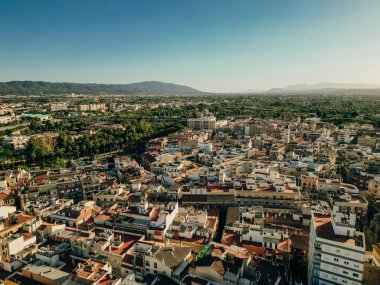 Murcia şehir merkezi ve Segura nehri havadan panoramik manzarası. Yüksek kalite fotoğraf