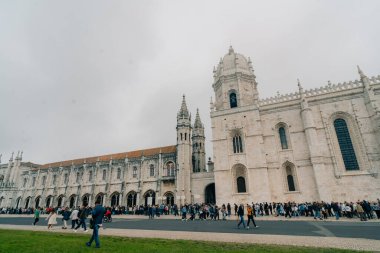 LISBON, PORTUGAL 29 Mayıs 2024 'teki Santa Maria De Belem Kilisesi ziyaretinden bir görüntü. Yüksek kalite fotoğraf