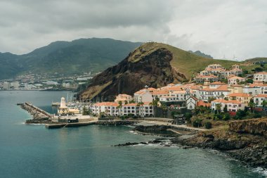 Canical, Madeira Adası, Portekiz - 23 Eylül 2023 - Village Bay. Yüksek kalite 4k görüntü