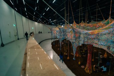 Lisboa, Portekiz - 2 Mayıs 2024 MAAT - Lizbon şehrinde Sanat, Mimarlık ve Teknoloji Müzesi. Yüksek kalite fotoğraf