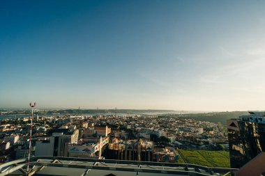 Lizbon, Portekiz, Amoreiras 360 panoramik terastan dürbünüyle. Yüksek kalite fotoğraf