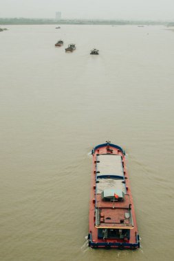 Hanoi, Vietnam 'daki Kızıl Nehir manzarası. Yüksek kalite fotoğraf