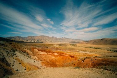 Rusya, Sibirya ve Altai Cumhuriyeti manzaraları, Mars sahaları. Turizm, seyahat ve macera. Kosh-agach, Chagan-Uzun. Yüksek kalite fotoğraf