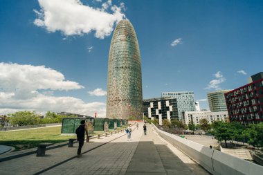 Torre Glories (eski adıyla Torre Agbar) İspanya 'nın Barcelona şehrinde bir gökdelendir. Yüksek kalite fotoğraf