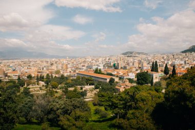 Lycabettus Tepesi ve Yunanistan 'ın Antik Atina Pazarı manzarası. Yüksek kalite fotoğraf