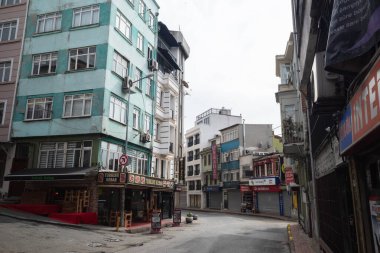 Salgın sırasında İstanbul 'un boş sokakları. Hindi - Mayıs 2020. Yüksek kalite fotoğraf