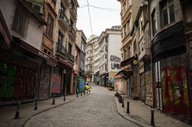 Salgın sırasında İstanbul 'un boş sokakları. Hindi - Mayıs 2020. Yüksek kalite fotoğraf