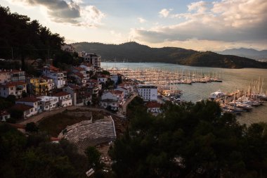 Fethiye Ece Marina 'daki yat ve tekneler, Mugla, Türkiye - Mayıs 2023. Yüksek kalite fotoğraf