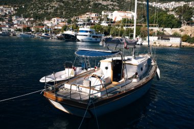 Türkiye 'nin Akdeniz kıyısındaki Kas veya Kash limanı - Mayıs 2023. Yüksek kalite fotoğraf