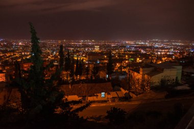 Gece gözlem güvertesinden Antalya 'ya. Yüksek kalite fotoğraf