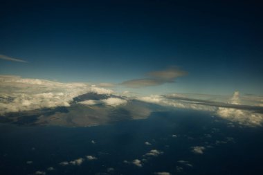 Hawaii, ABD üzerinde uçuyor. Uçaktan manzara. Yüksek kalite fotoğraf