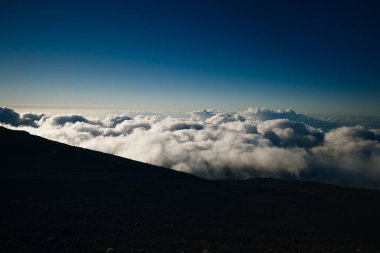 Hawaii, Maui 'deki Haleakala Ulusal Parkı' nın göz kamaştırıcı manzarası. Yüksek kalite fotoğraf