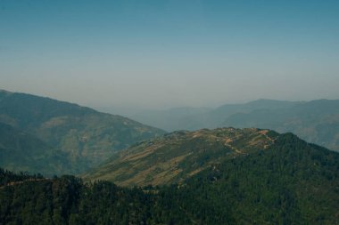 Dhankuta, Nepal 'deki Bhedetar tepe istasyonunun hava görüntüsü. Yüksek kalite fotoğraf