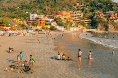 Ixtapa Zihuatanejo, Meksika 'daki La Ropa plajının bir resmi - 2 Mayıs 2023. Yüksek kalite fotoğraf