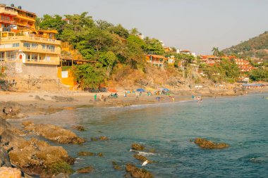 Ixtapa Zihuatanejo, Meksika 'daki La Ropa plajının bir resmi - 2 Mayıs 2023. Yüksek kalite fotoğraf