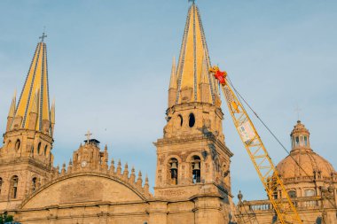GuadALAJARA, JALISCO, MEXICO - Kasım 2, 2024 cadde şehir merkezinde. Yüksek kalite fotoğraf