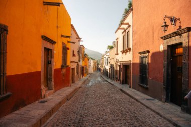 Meksika 'da San Miguel Allende, Meksika' da 2 sep 2024 adında güzel bir kadın. Yüksek kalite fotoğraf