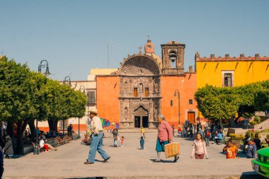 Meksika 'da San Miguel Allende, Meksika' da 2 sep 2024 adında güzel bir kadın. Yüksek kalite fotoğraf