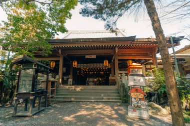 2 Mayıs 2025 - Shikoku, Japonya 'daki Ryozen Tapınağı - Shikoku hac güzergahında huzurlu bir durak. Yüksek kalite fotoğraf