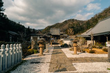 Dainichiji Tapınağı, Japonya, Tokushima 'daki Shikoku Hac yolculuğunun 13. durağı. Huzurlu bir Budist tapınağı.