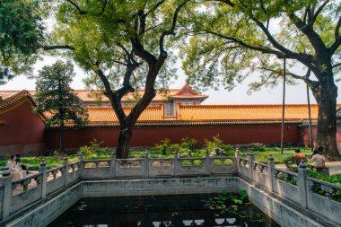 Çin 'in merkezindeki Pekin' deki Yasak Şehir Müzesi 'nin içindeki saraylar ve pagodalar. Yüksek kalite fotoğraf