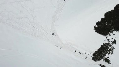 Yuki-no-Otani Kar Duvarı, Tateyama, Nakaniikawa, Toyama, Japonya. Yüksek kalite 4k görüntü