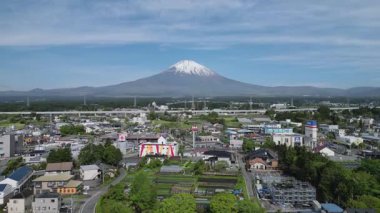 Fuji Dağı ve Gotemba şehrinin hava manzarası