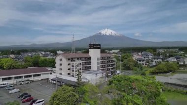Fuji Dağı ve Gotemba şehrinin hava manzarası