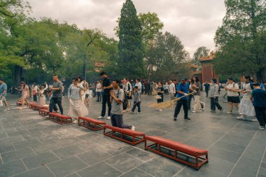 Pekin, Çin - 5 Mayıs 2025 Yonghe Gong Budist Lama Tapınağı Pekin, Çin. Yüksek kalite fotoğraf